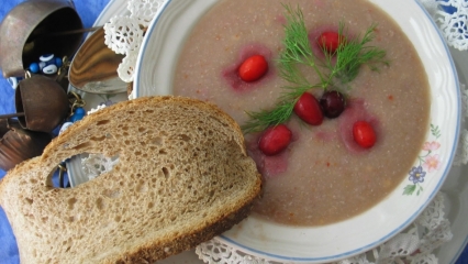 Comment faire du tarhana aux canneberges à partir de citron vert? Délicieuse recette de soupe de tarhana aux canneberges