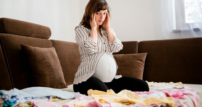 Priez de peur de la naissance! Comment vaincre la peur normale de la naissance? Pour faire face au stress à la naissance ..