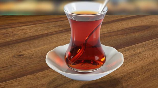 Que se passe-t-il si vous buvez 20 tasses de thé par jour?