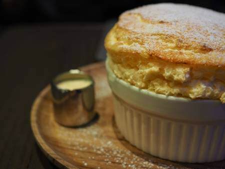 Recette de soufflé à la vanille.