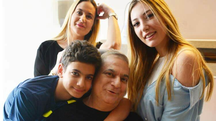 Mehmet Ali Erbil, qui a été traité pour le syndrome d'évasion: mes enfants fument dans mon nez