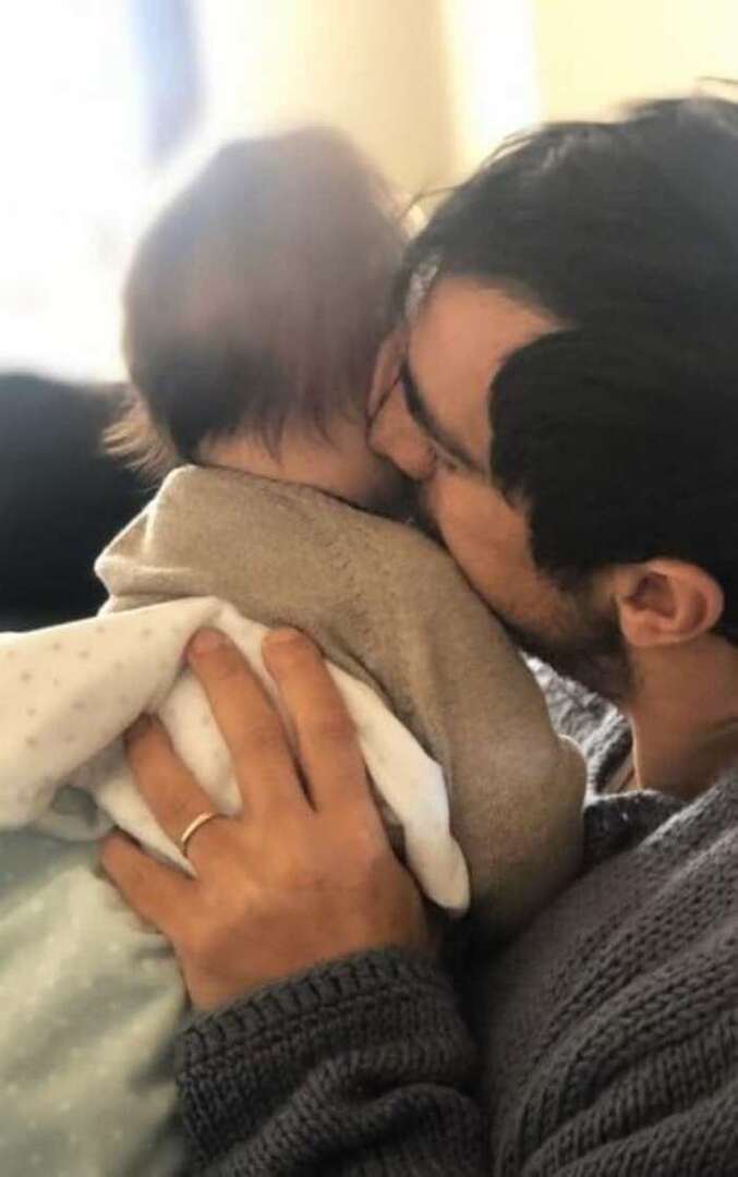 İbrahim Çelikkol a partagé pour la première fois! Voici Ali, le fils d'Ibrahim Çelikkol ...