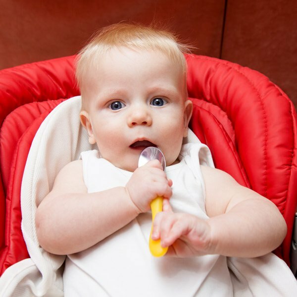 Comment faire un gâteau pour les bébés? Avec mélasse et noix ...